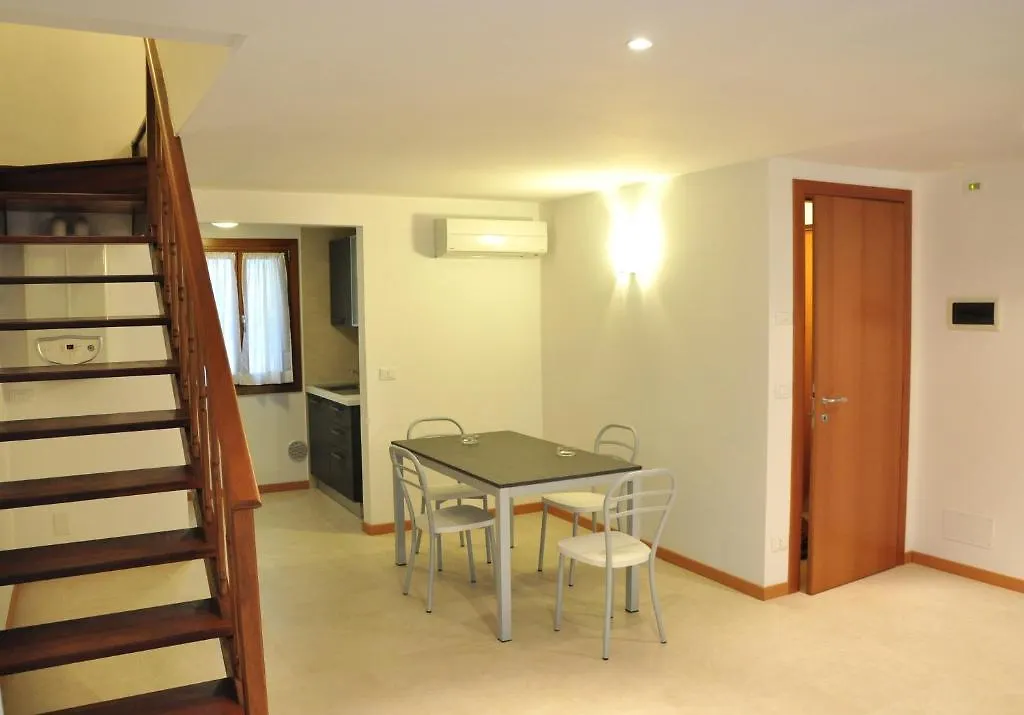 Appartamenti Commercio Veneza Apartamento