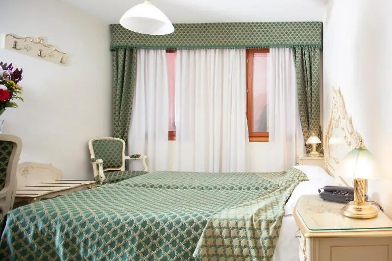 Apartamento Appartamenti Commercio Veneza Itália